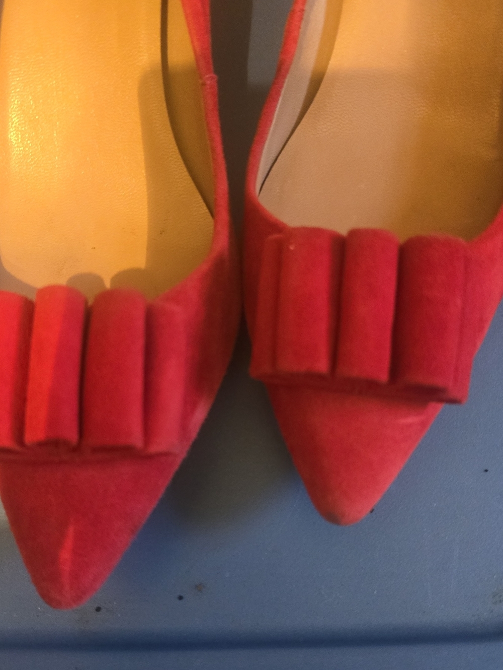Talbots Red Suede Pointed Toe Flats with Bow Detail - Picture 4 of 6